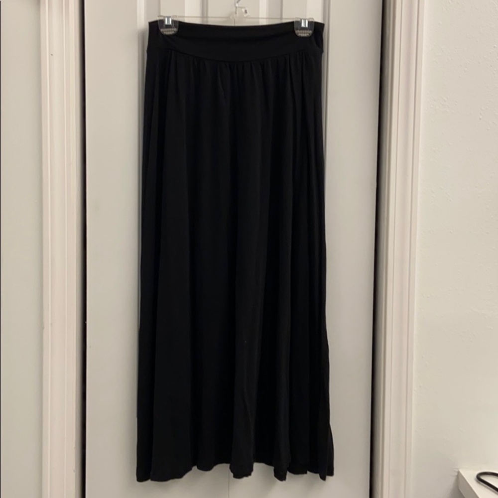 Black cotton skirt